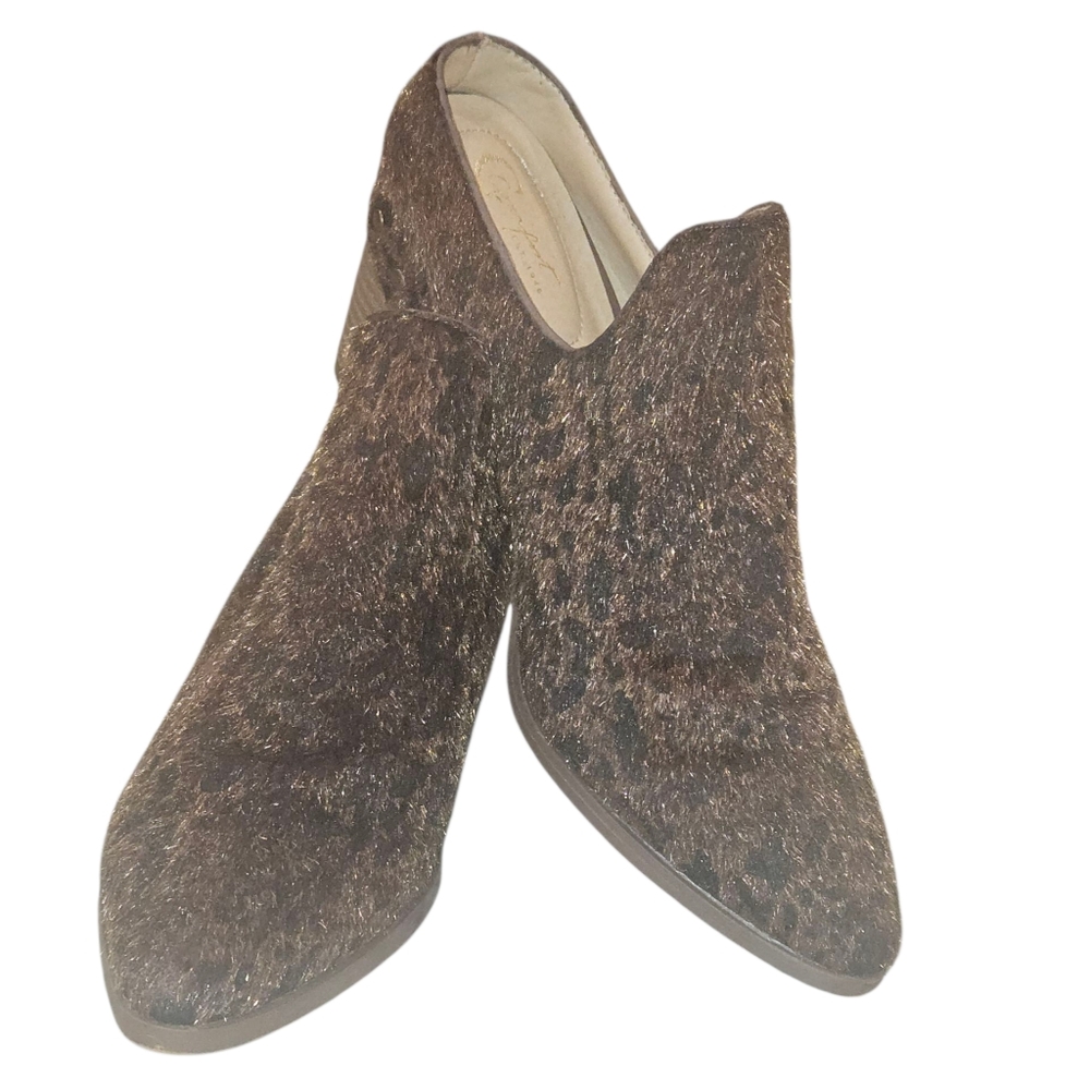Elegant Animal Fur Print Wedge Shoes Size 8 Black& Ɓrown